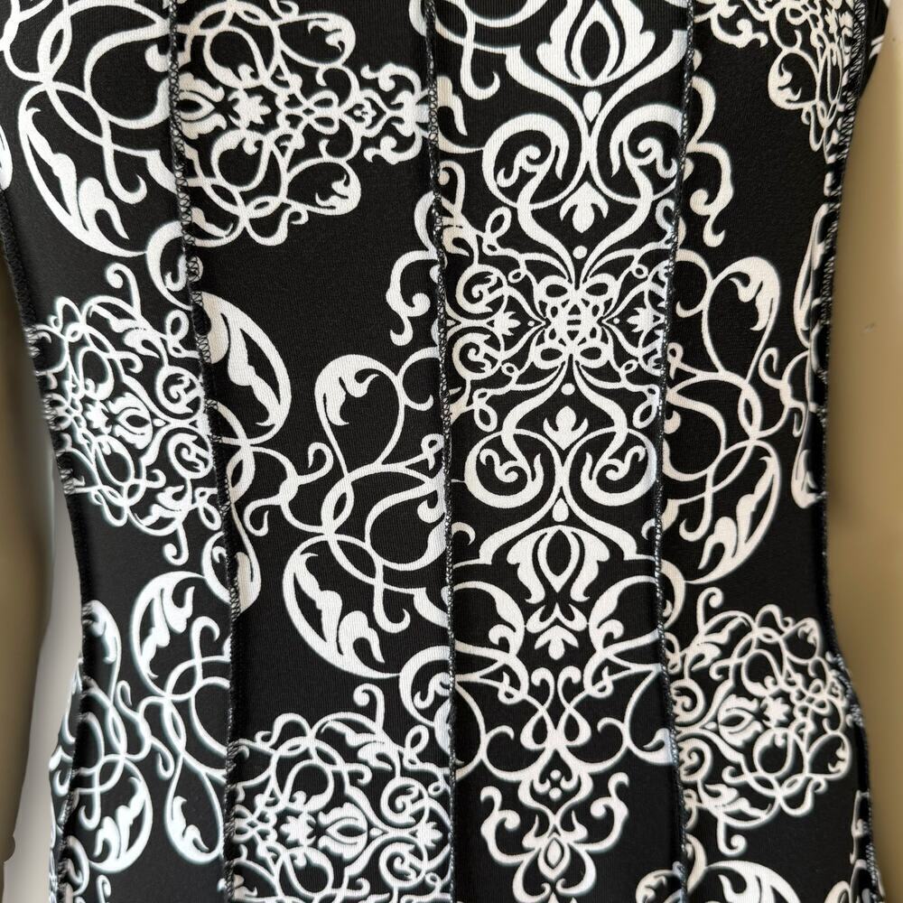 HAANI Floral Sleeveless Fit Flare Dress Jersey Stretchy Petite L Black & White - Picture 7 of 13